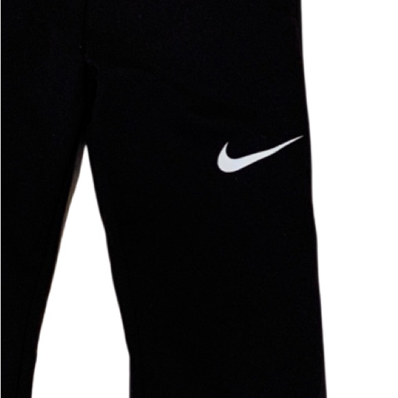 Black Nike sweatpants - Picture 3 of 5